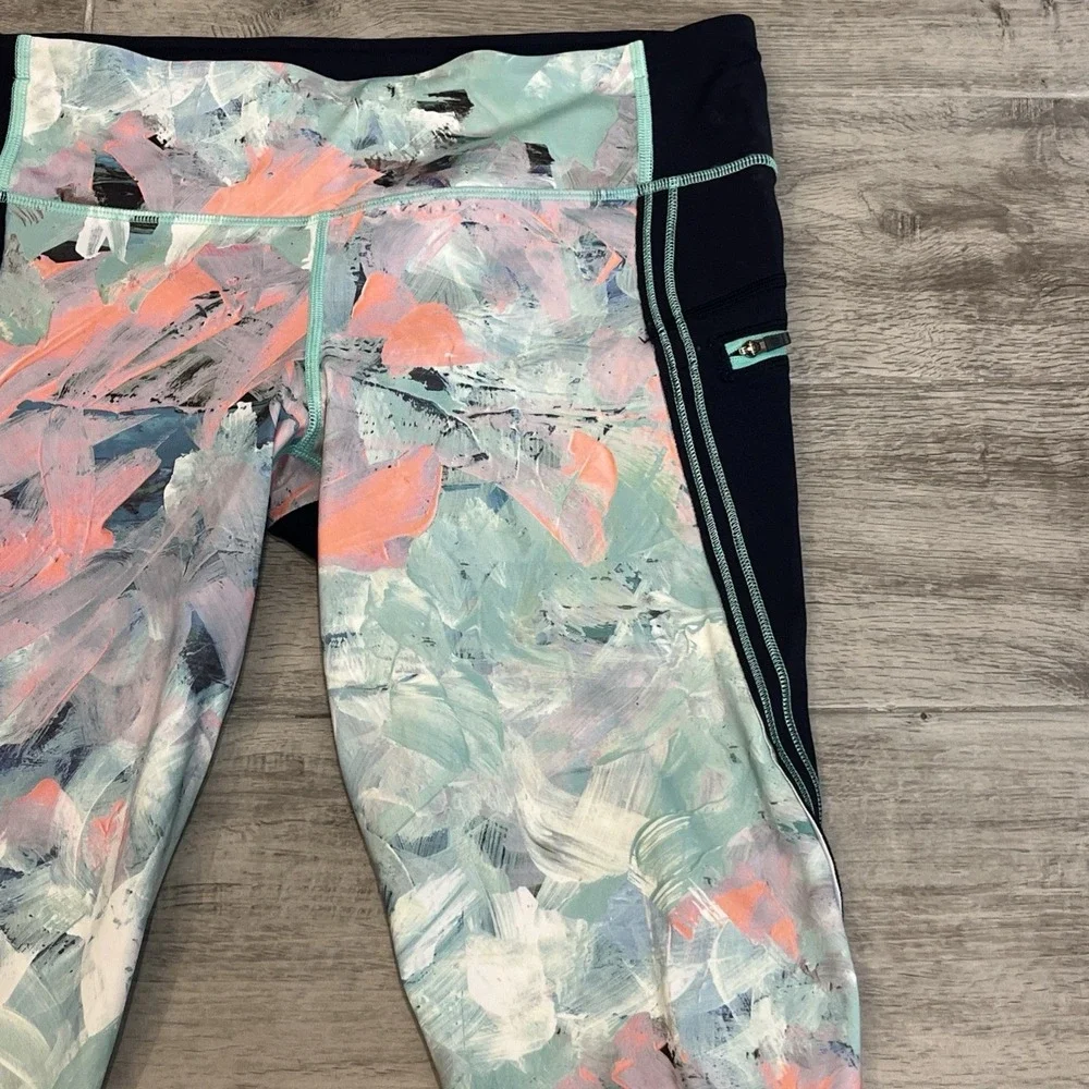 Lululemon Women's Run Top Speed Crop Leggings Blushed Illusion Size 8 EUC